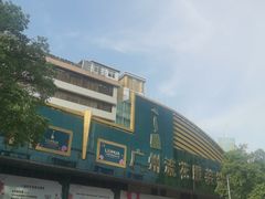 -广州白马服装市场