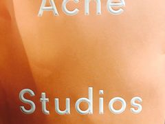 -Acne Studios(芮欧百货店)