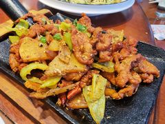 -老码头黑皮肘子锅包肉(文政街店)