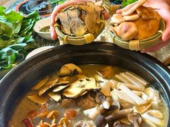 -慢丽江·云南野生菌土鸡锅(付家庄店)