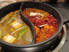 -沸炉重庆老火锅(军事博物馆店)