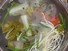 白酸锅底-龙大头庖汤店
