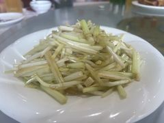 -天乐农家鱼头王(天目湖店)