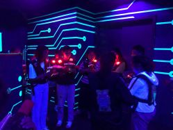 -嗨翻Hi-Fun竞技主题乐园·蹦床团建生日聚会(五棵松华熙店)