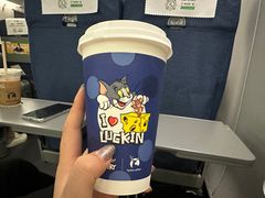 -瑞幸咖啡(新理想大厦店)