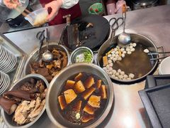 -松树干拌面店