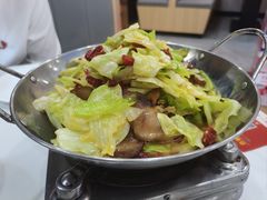 -独一佳老胡湘菜馆(矿山路店)