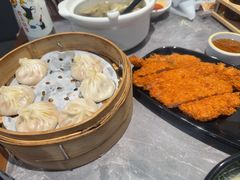 -莱莱小笼·乔艾