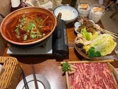-麒麟风烤牛肉·云南烧烤小排档(丹凤街店)