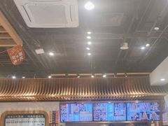 -西部马华清真兰州牛肉面·烧烤夜市(三里河店)