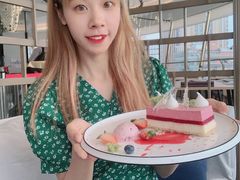 -杏荟旋转餐厅(广州爱群店)