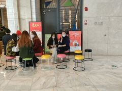 -港丽餐厅(高德置地店)