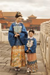 点击看大图 -美云庭古装·格格服汉服·京城旅拍(北京店)