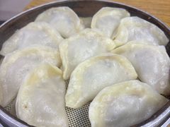 -金城包子牛肉灌汤包(台东四路店)