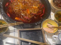 -卤校长重庆火锅(恒隆广场店)