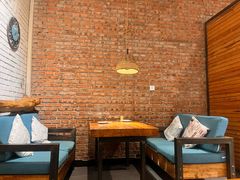 -苹果树下艺术餐厅(宋庄店)