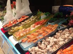 -半岛翡丽海鲜自助餐厅(观风亭店)