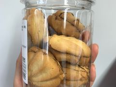 -红宝石·鲜奶小方·海派西点房(金杨店)