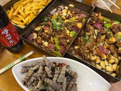 -老东镇啤酒屋海鲜加工·蒸汽海鲜·海鲜烧烤(台东店)