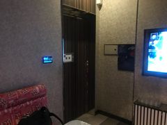 -蓝色派对KTV(聚然广场店)