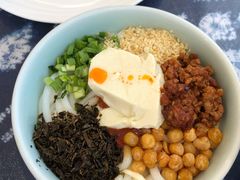 豆花拌米线-蝴蝶泉宾馆-中餐厅
