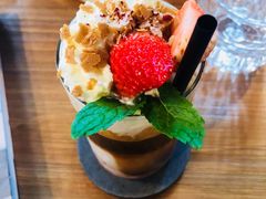 草莓奶咖-转山咖啡(松柏社区店)