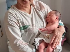 -爱月宝月嫂·育儿嫂(哈尔滨总店)