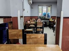 -小红房麻辣烫炸香串