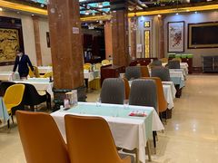 大堂-鹊华居·地道鲁菜·海鲜·融合味(大明湖店)