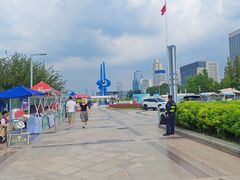 -泉城广场