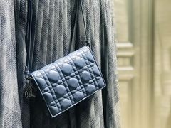 -DIOR迪奥(德基广场女装店)