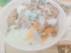 -熊吞·大碗丼烧肉饭(济宁万达广场店)