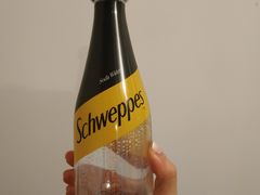 -全家便利店(愚园店)