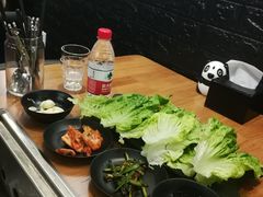 -肉甲韩国木炭烤肉(新壹街1店)