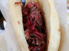 浓香驴肉火烧-闫家驴肉老店(华电一校店)