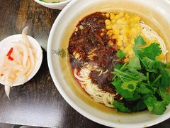 -耙豌豆重庆小面