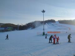 -长春莲花山滑雪场