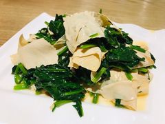 -秦香阁·西北家常菜(徐汇日月光中心店)