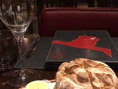-恰餐厅及酒吧 CHAR Bar & Grill (北京丽都皇冠假日店)