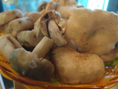 -菌海森林·非遗野生菌火锅(西山区滇池路摩根道店)