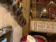 -老牌坊云南鱼豆花火锅(爱建店)