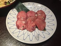 -山川小町·极番烧肉(新地假日广场店)