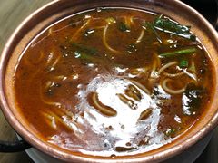 铜锅米线-88号小吃店·经典云南菜·地道纳西美食