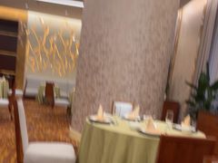 -湖影中餐厅·南京金茂威斯汀大酒店