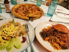 -Cha Cha's Beach Cafe