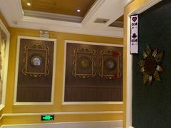 -自由港KTV(王子公主金平店)