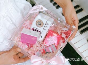 谁说单身不能过情人节 快给你的好闺蜜女友安排上