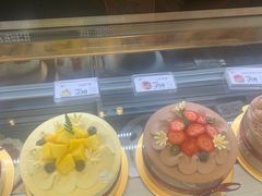 -花花卷卷·鲜食蛋糕(静安久光百货店)