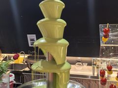 -涨巢·潮玩水疗局