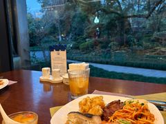 -浙江西子宾馆·瑶园咖啡厅